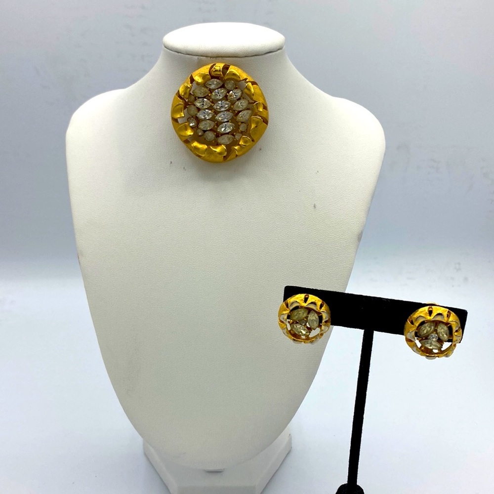 Vintage BSK Sunflower Seed Pod Rhinestone Bloom Brooch And Earrings1940’s-1950’s